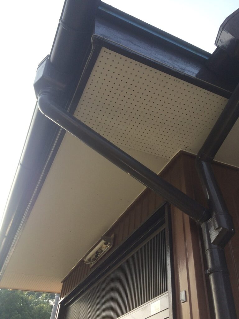 軒天井修理工事　〈栃木県足利市〉