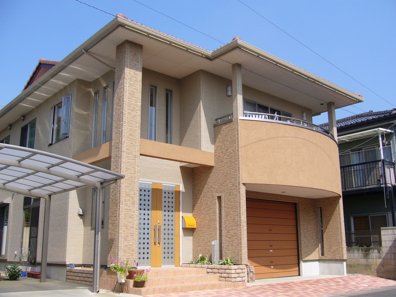 ビルトインガレージのある二世帯住宅 ＜アウトドア派＞ :栃木県足利市