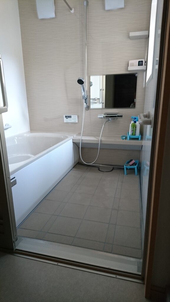 浴室リフォーム「規格が入らない」＜足利市＞