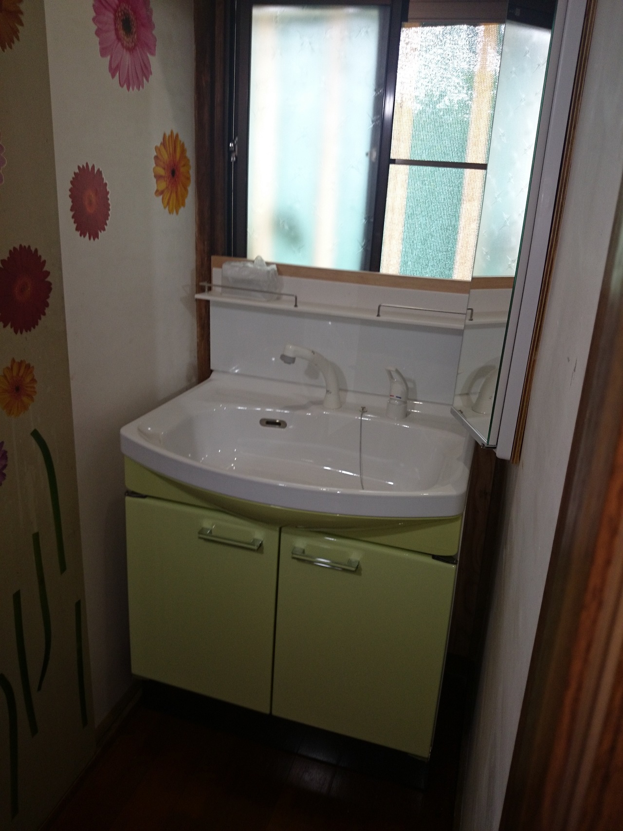 太田市：明るい洗面所に変身！洗面台交換