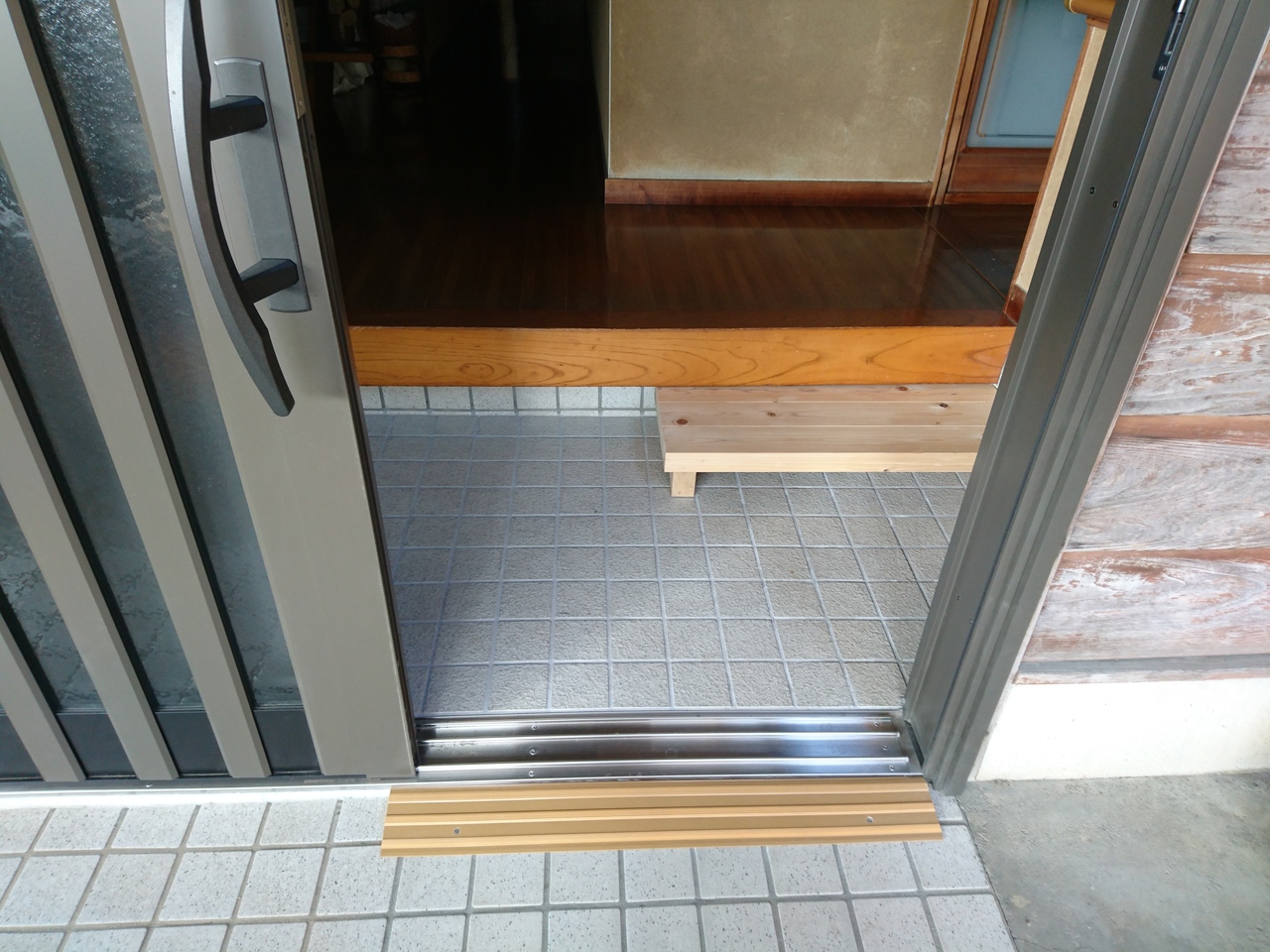 足利市：玄関先から化粧ブロック塀リフォーム