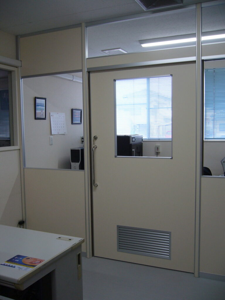 パーテーション＜部屋の間仕切り＞